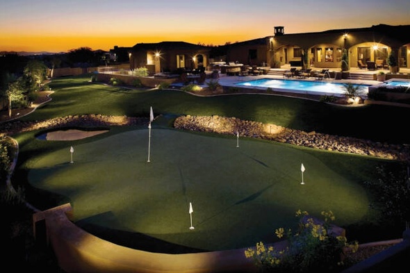 Flagstaff backyard putting green